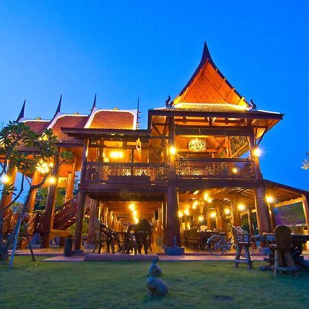 Bueng Bua Thong Resort Ban Huai Yai Экстерьер фото